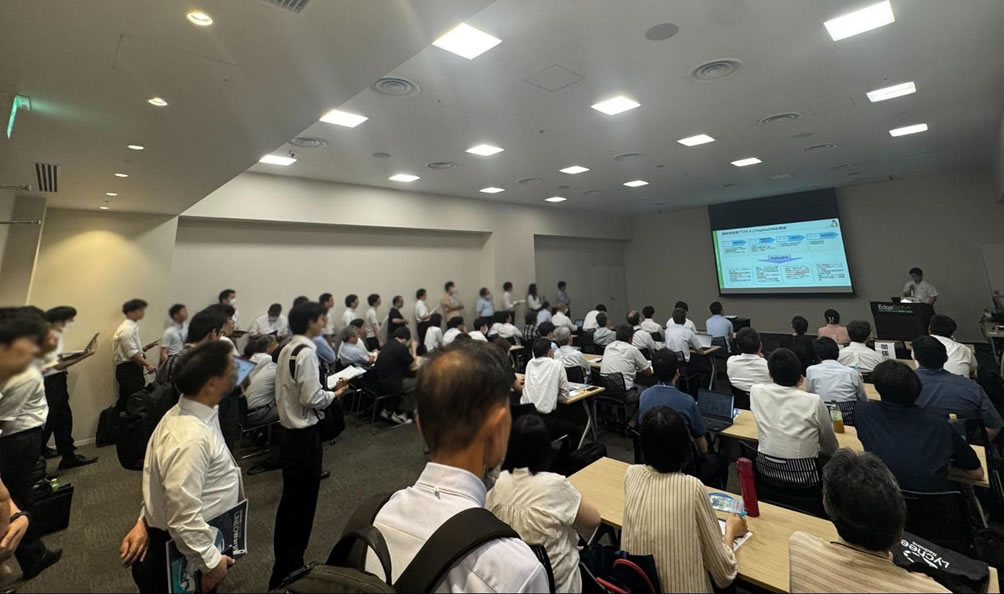  立ち見が出るほど盛況だったセミナー会場風景 